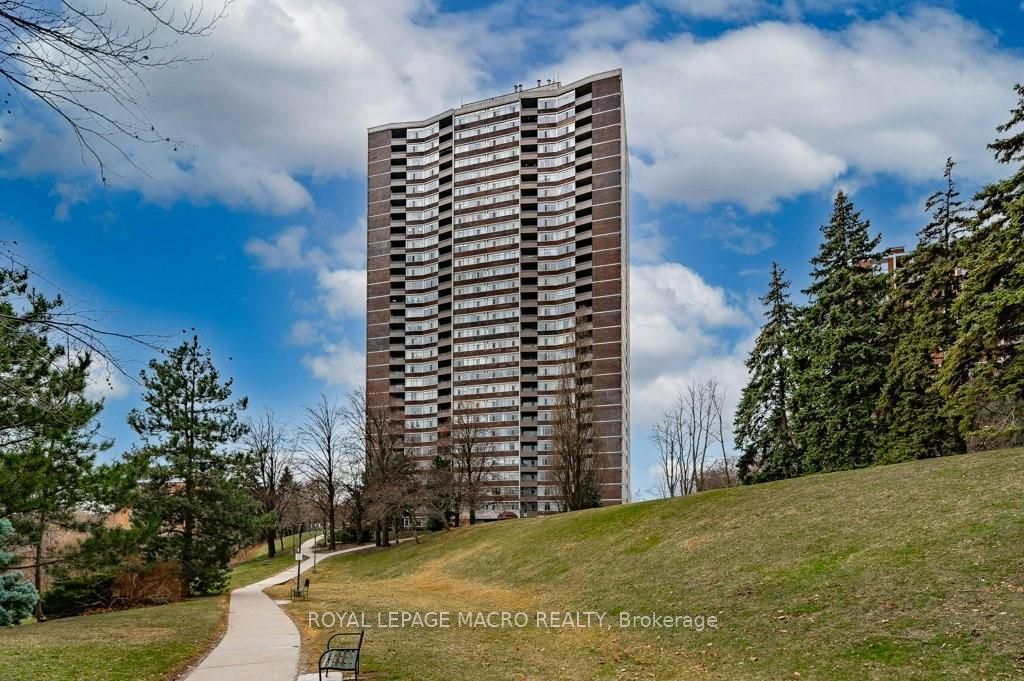 3100 Kirwin Ave, unit 2102 for sale - image #1