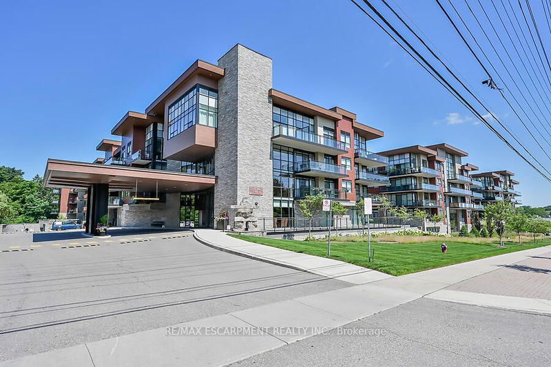 1575 LAKESHORE Rd W, unit 304 for sale