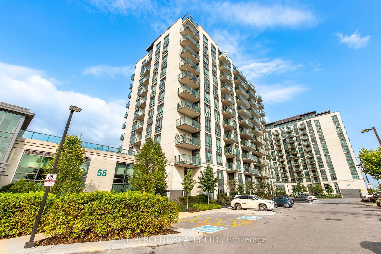 55 Yorkland Dr, unit 309 for sale - image #3