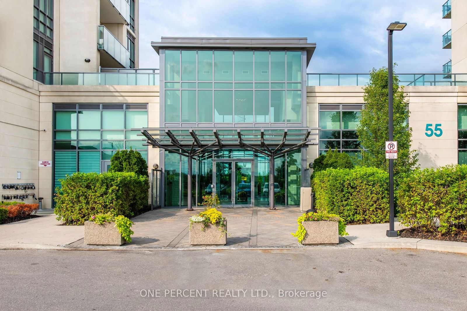 55 Yorkland Dr, unit 309 for sale - image #5