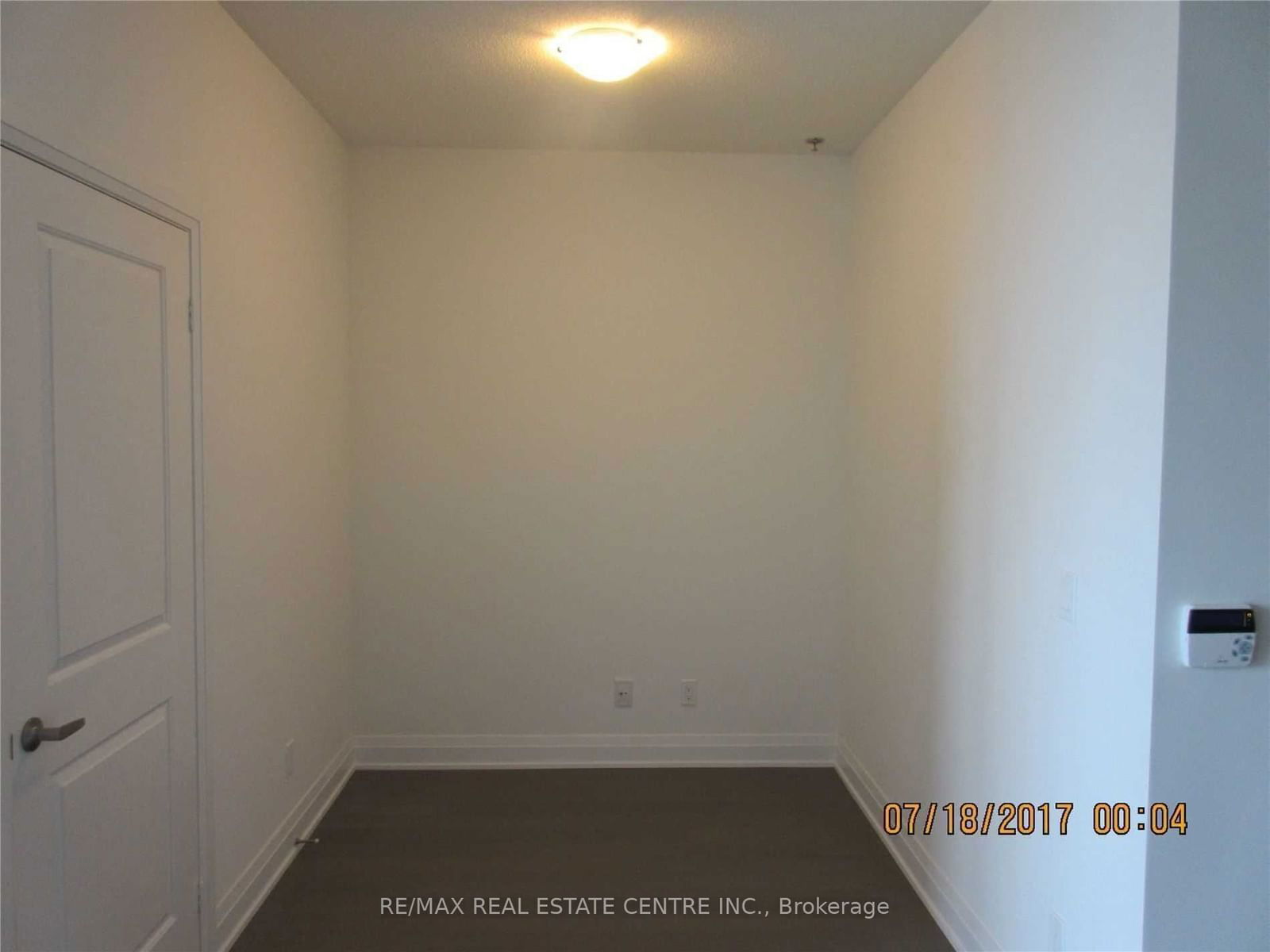 55 Speers Rd, unit 506 for rent