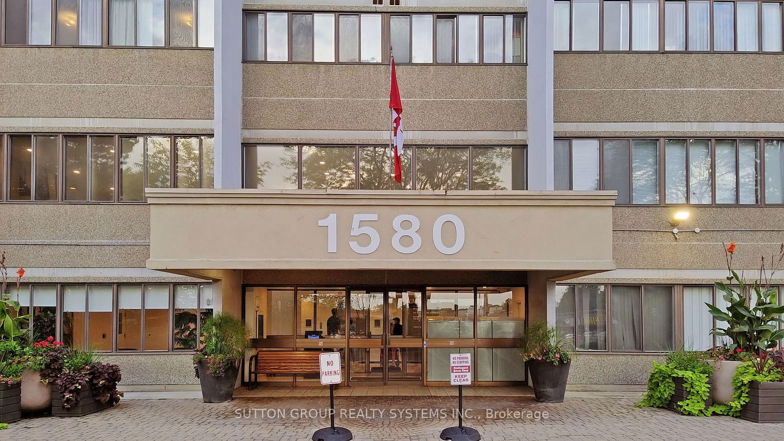 1580 Mississauga Valley Blvd, unit 1904 for sale - image #3