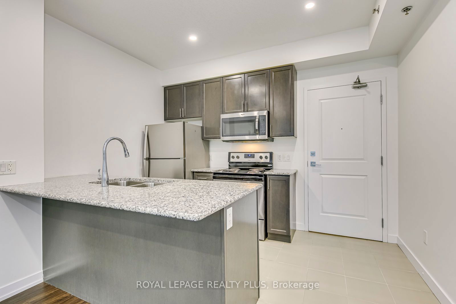 2490 Old Bronte Rd, unit 608 for sale - image #10