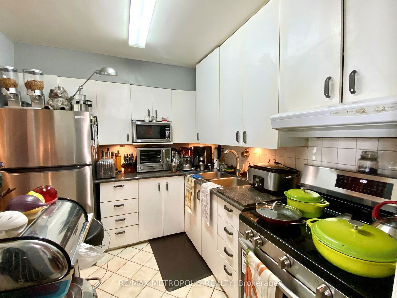 380 Dixon Rd, unit 1506 for sale - image #5