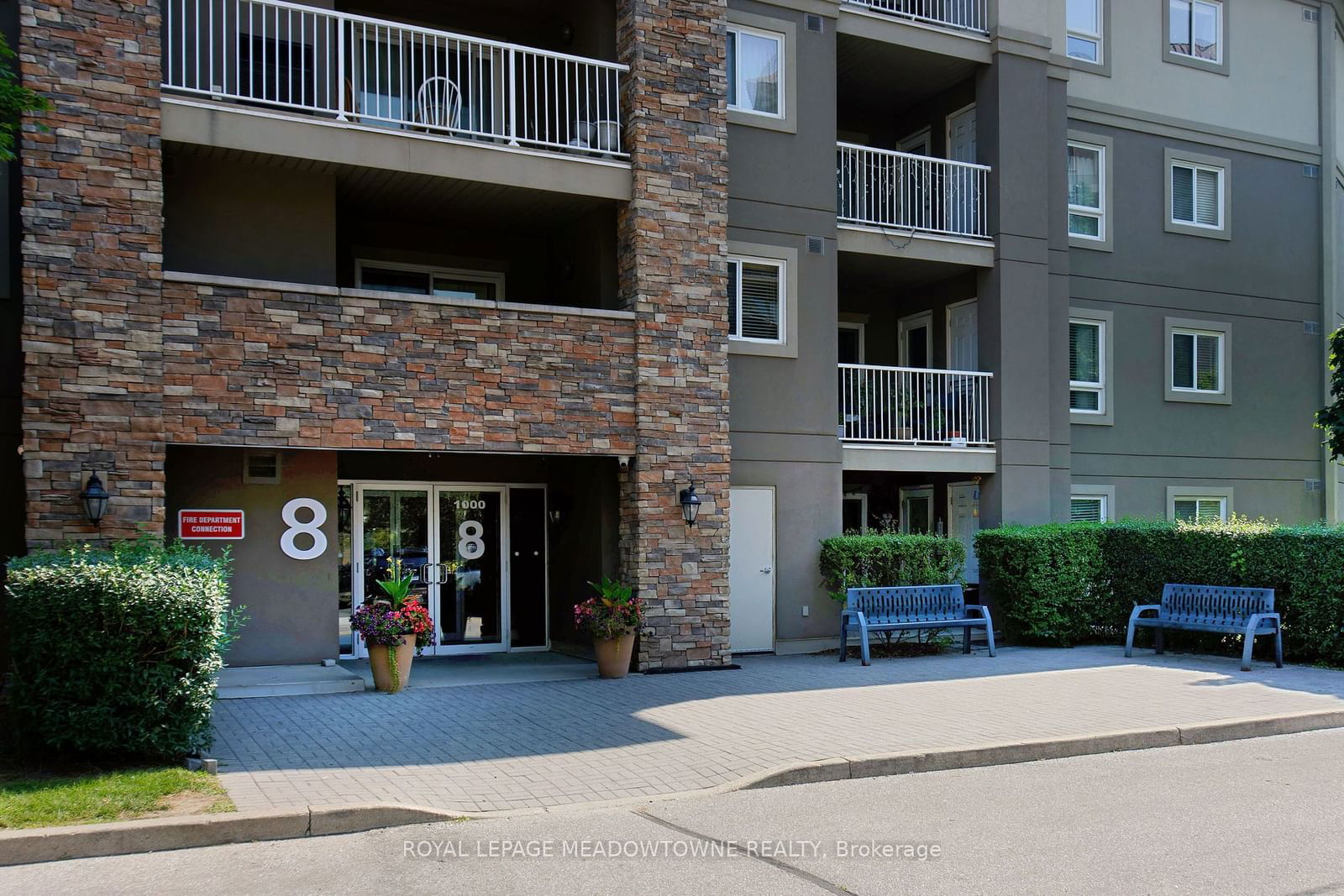 8 Dayspring Circ, unit 1416 for sale - image #3