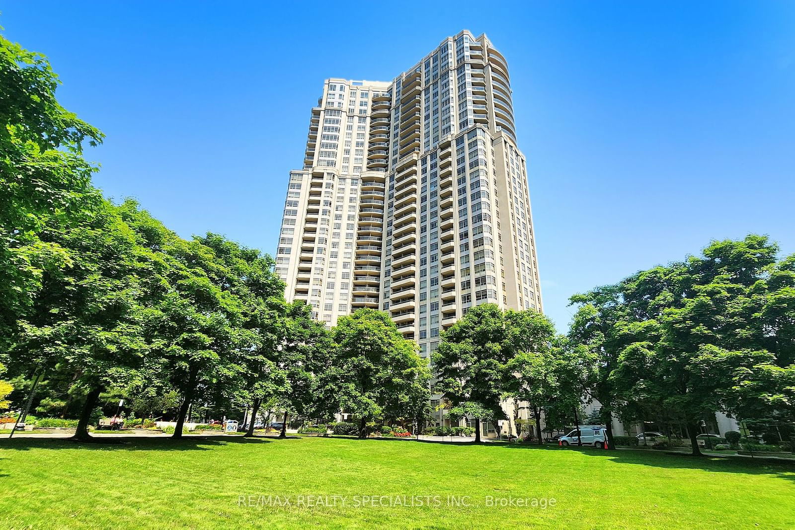 35 Kingsbridge Garden Circ, unit 1705 for sale - image #1