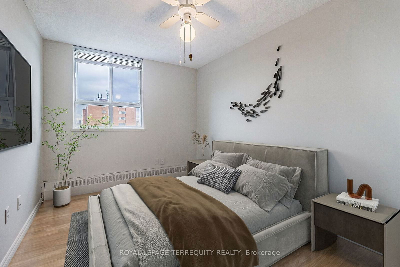 1625 Bloor St E, unit 823 for sale - image #26