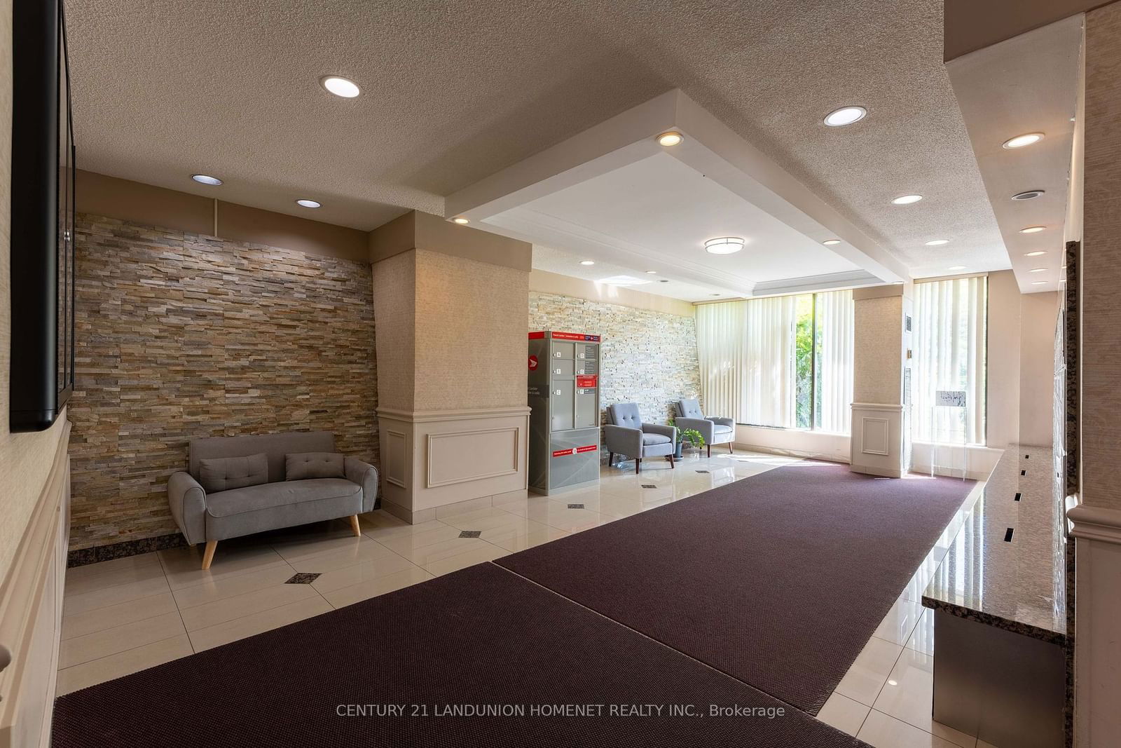 362 THE EAST MALL Dr, unit 703 for sale - image #26