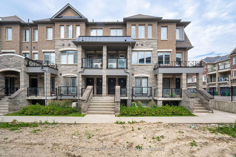 200 Veterans Dr N, unit 14 for sale - image #1