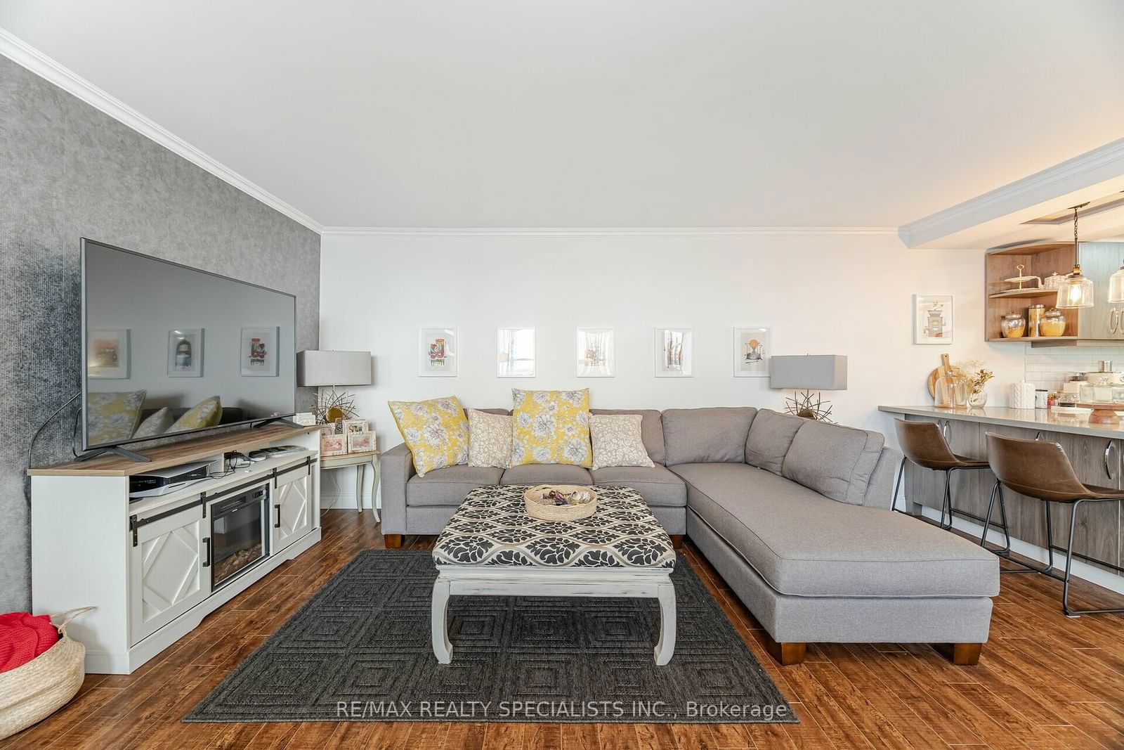 2323 Confederation Pkwy, unit 1008 for sale - image #13