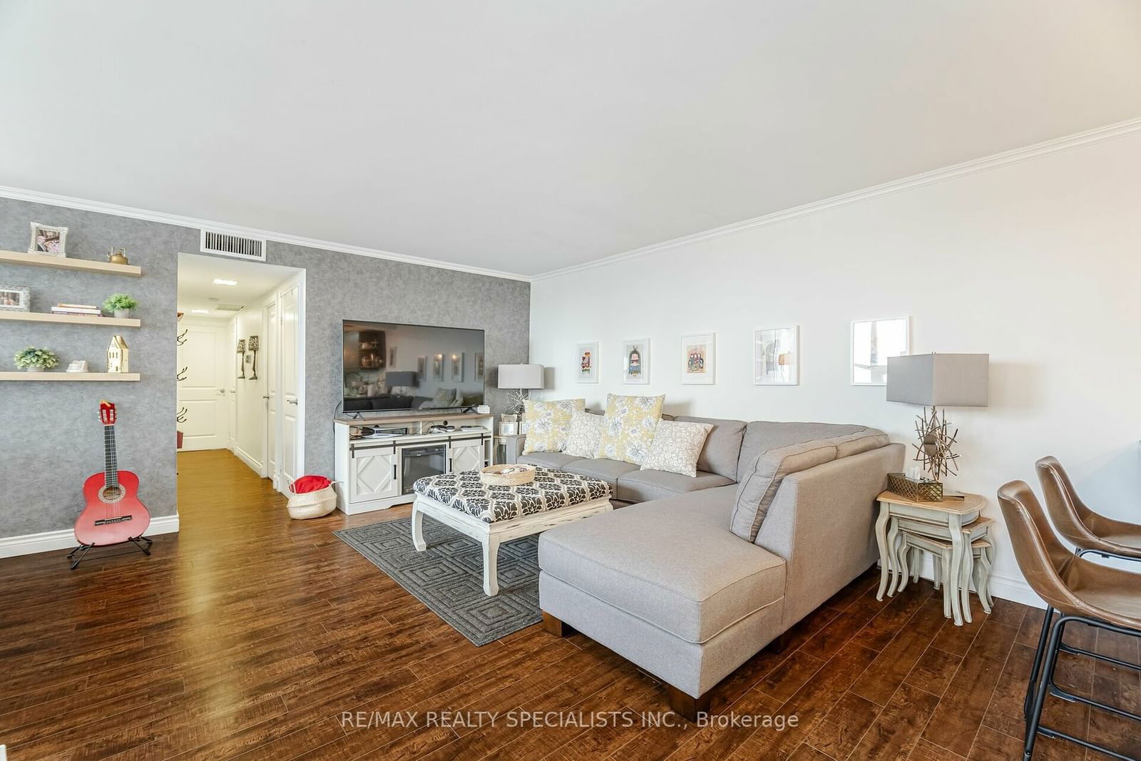 2323 Confederation Pkwy, unit 1008 for sale - image #14