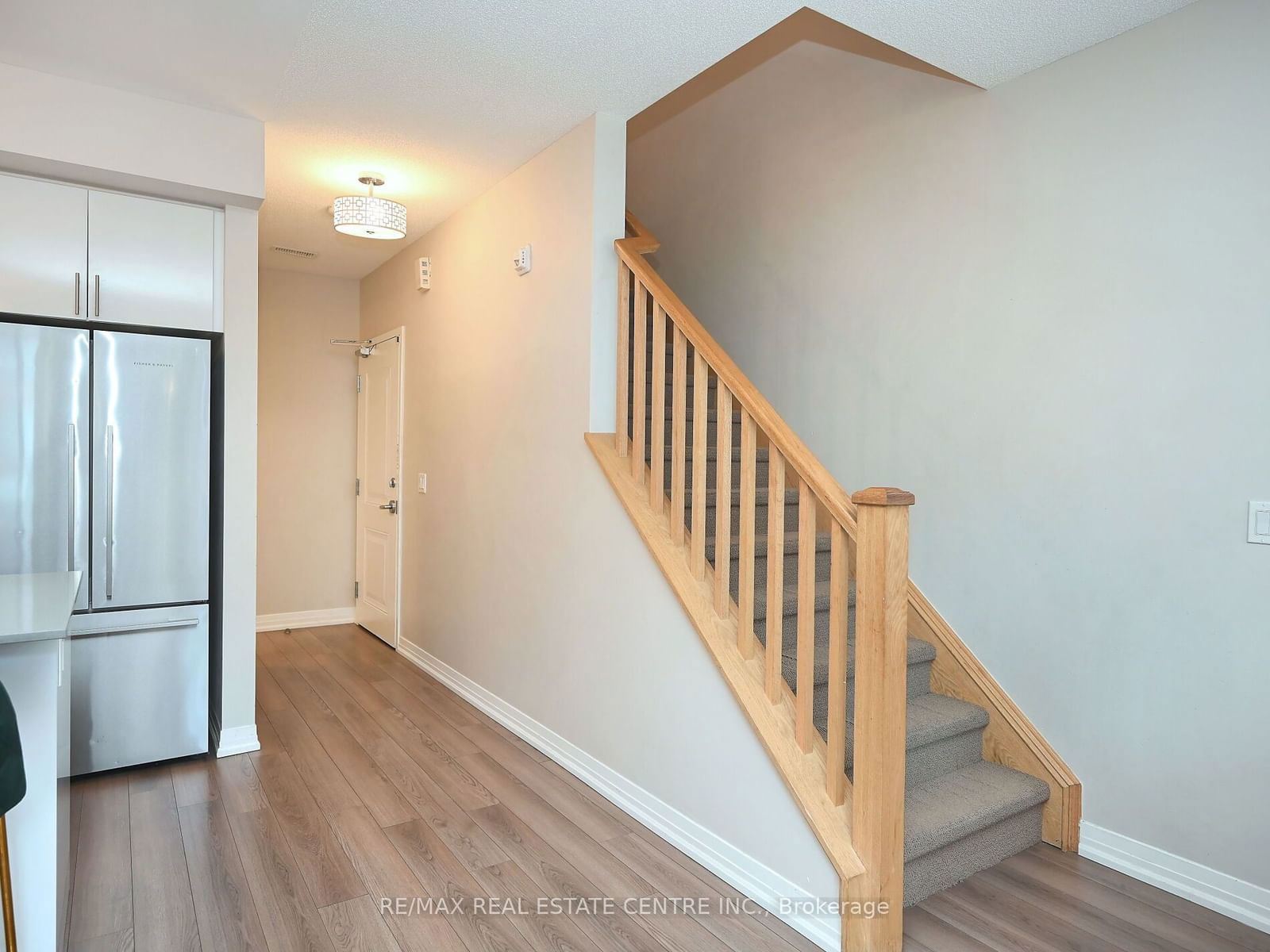 1210 Main St E, unit 206 for sale - image #5