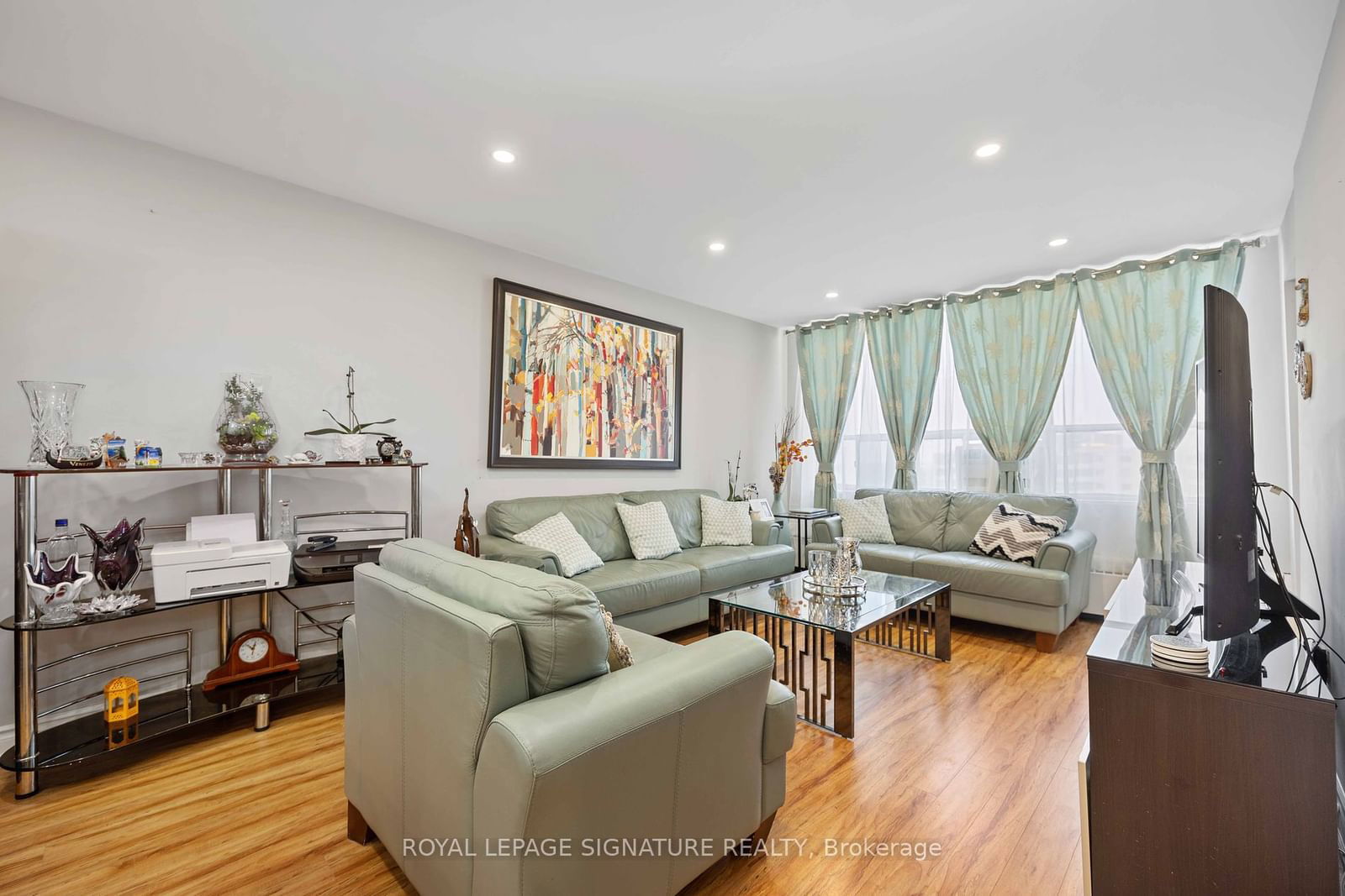 320 Dixon Rd, unit 2315 for sale - image #26