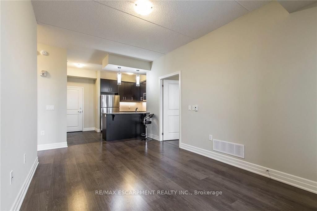 630 Sauve St, unit 325 for rent - image #14