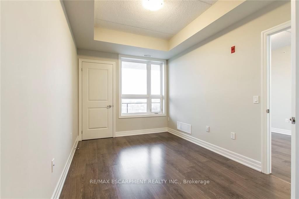 630 Sauve St, unit 325 for rent - image #17