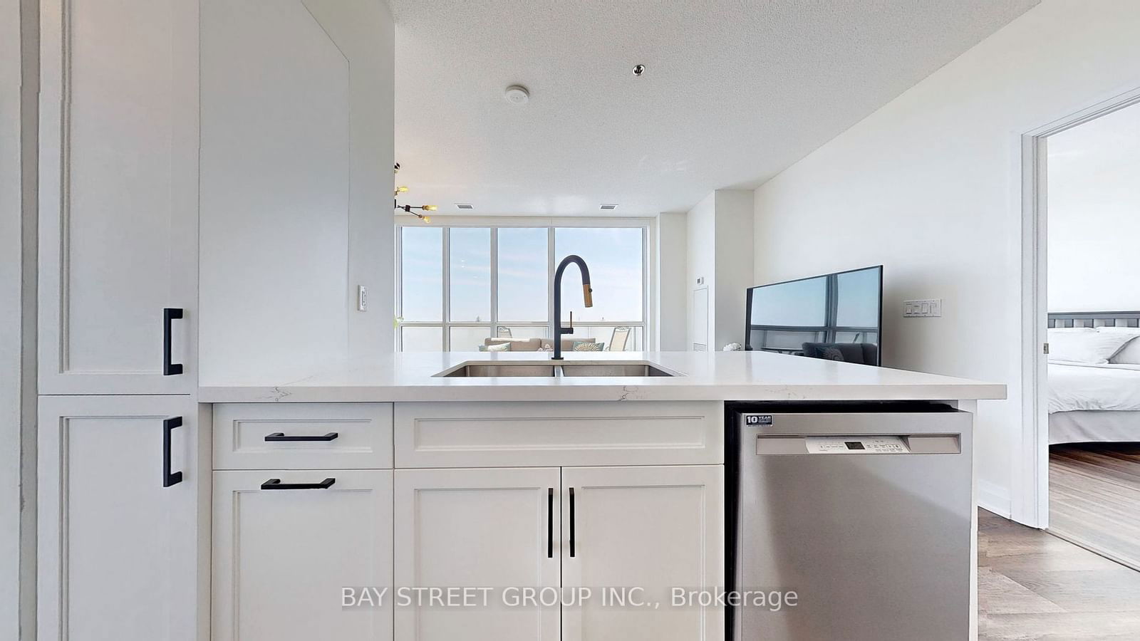 55 Speers Rd, unit 509 for sale - image #15