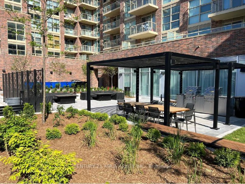 1787 St Clair Ave, unit 1012 for sale