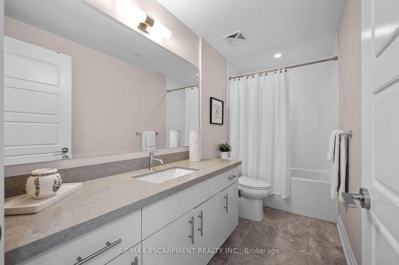 2025 Maria St, unit 1508 for sale - image #20