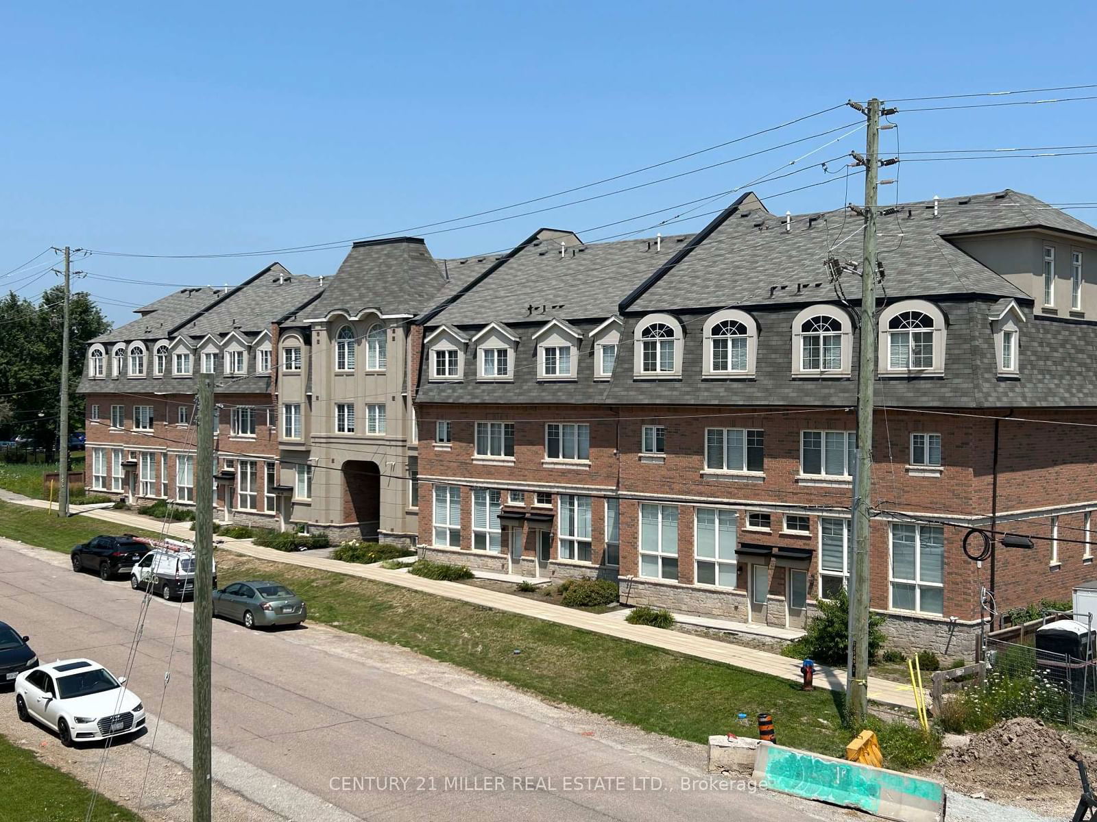 2370 Khalsa Gate, unit 302 for rent - image #9