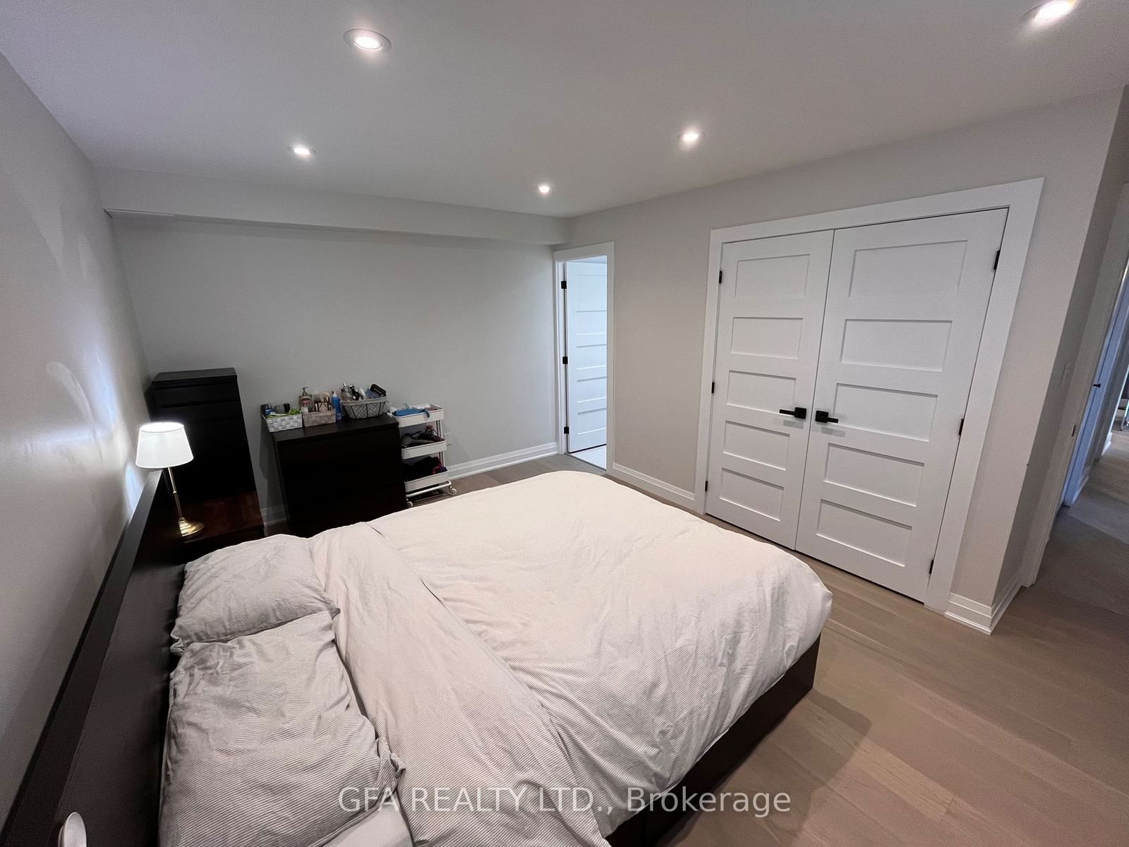 240 Scarlett Rd, unit 1710 for sale - image #10