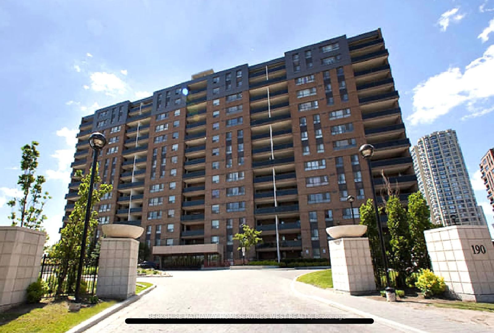 190 Clark Blvd, unit 207 for rent - image #1