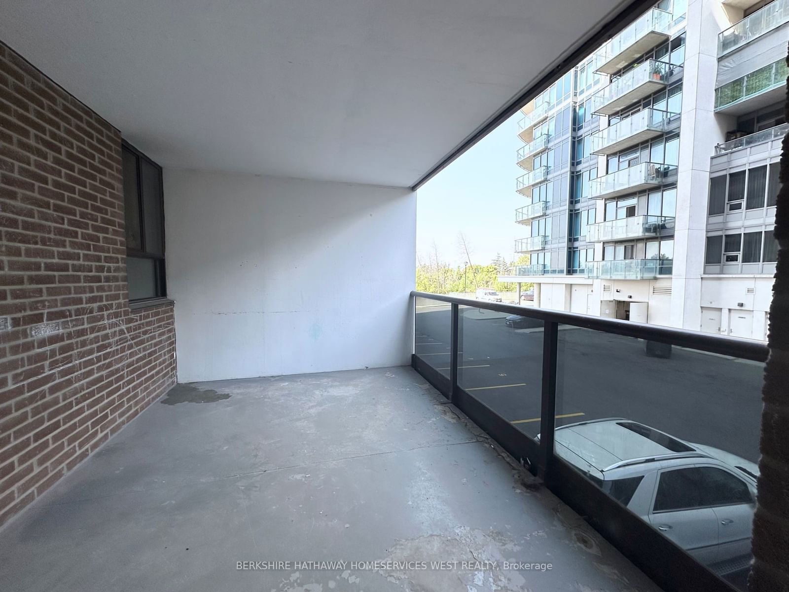 190 Clark Blvd, unit 207 for rent