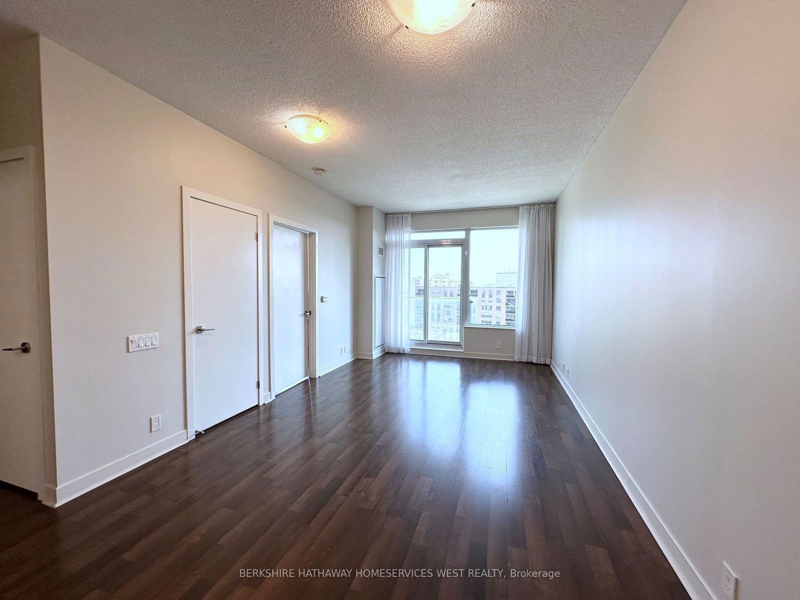 188 Clark Blvd, unit 1401 for rent - image #5