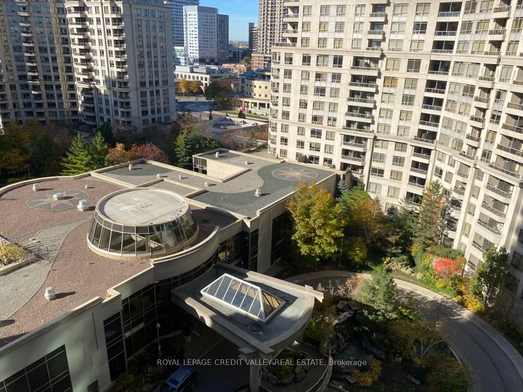 3880 Duke Of York Blvd, unit 1204 for rent - image #11