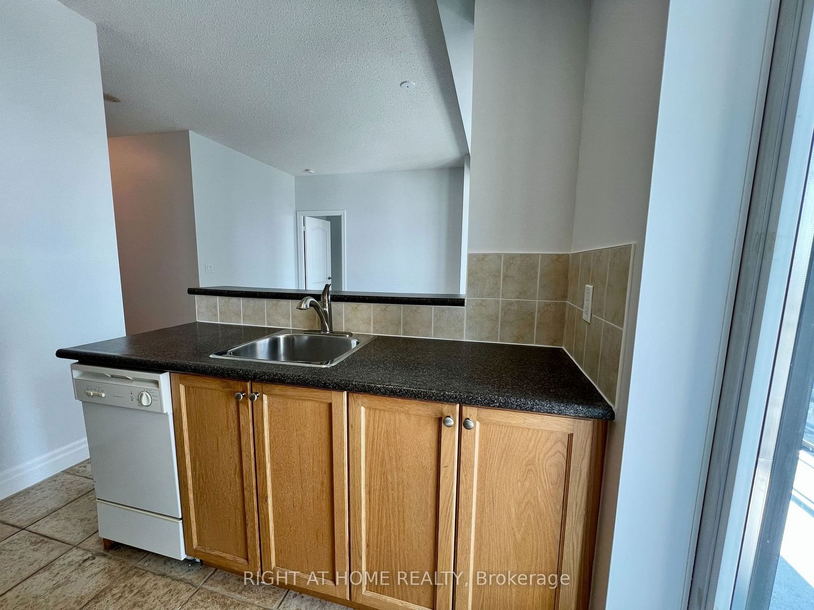 2121 Lake Shore Blvd W, unit 2301 for sale - image #10