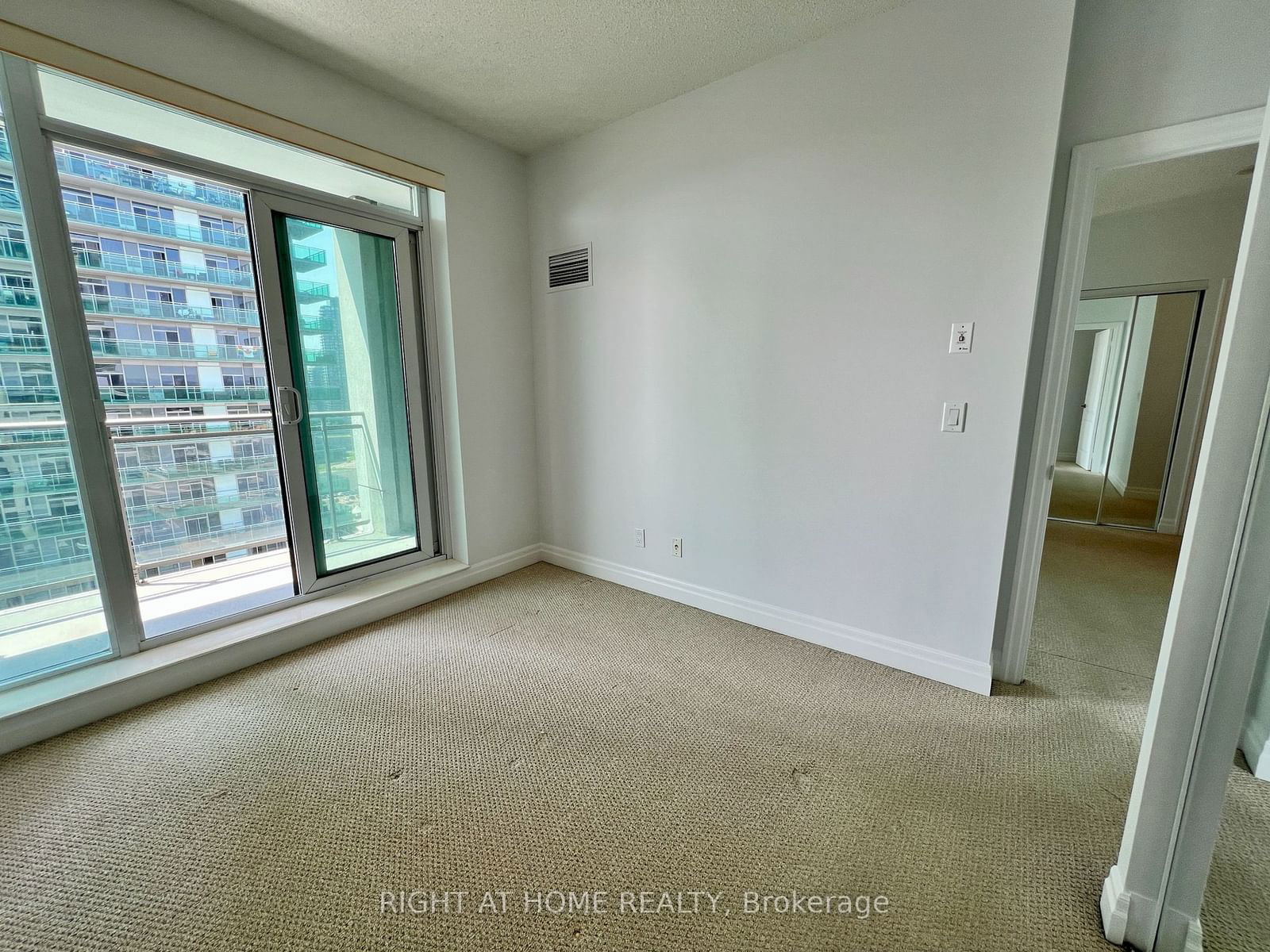 2121 Lake Shore Blvd W, unit 2301 for sale - image #3