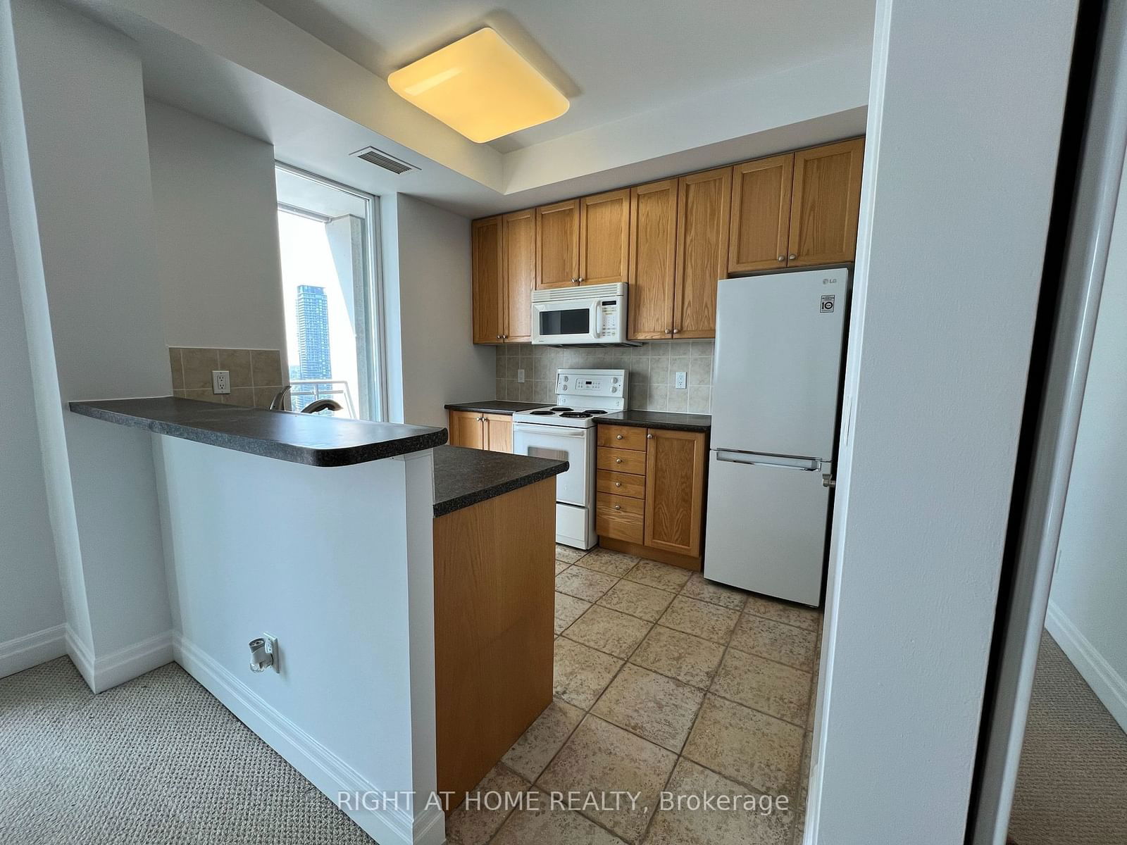 2121 Lake Shore Blvd W, unit 2301 for sale - image #8