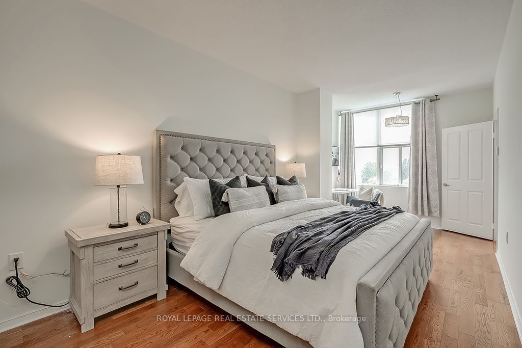 2199 Sixth Line, unit 411 for sale - image #14