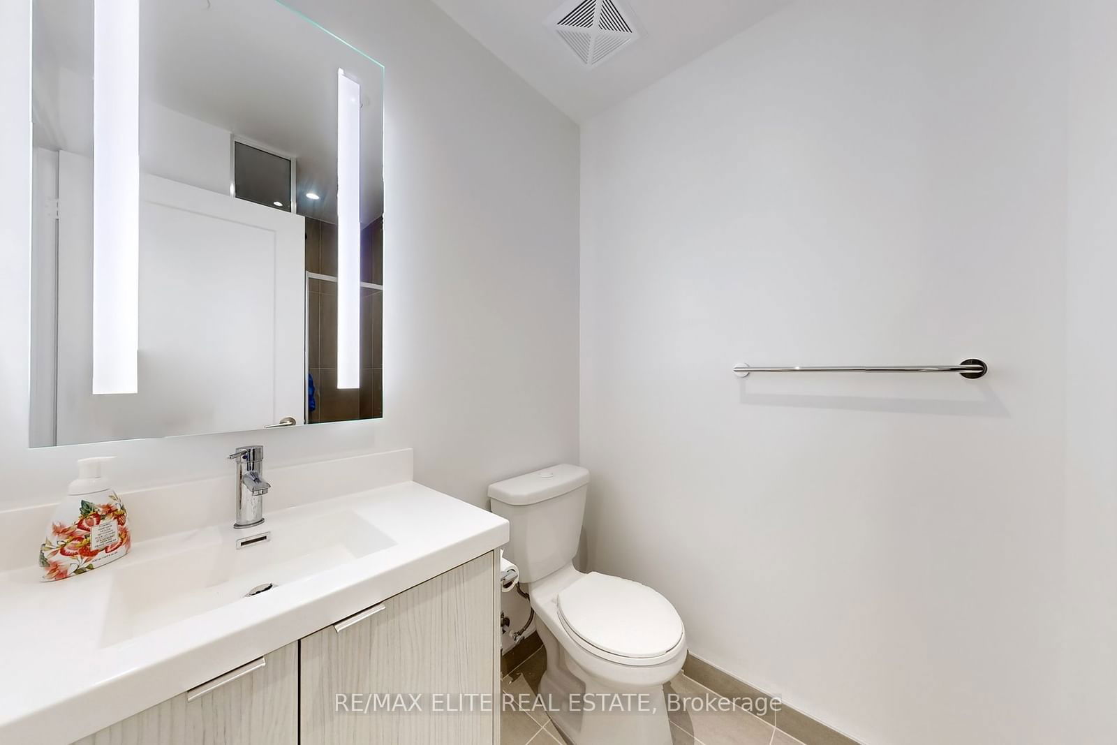 5 Mabelle Ave, unit 3533 for sale - image #21