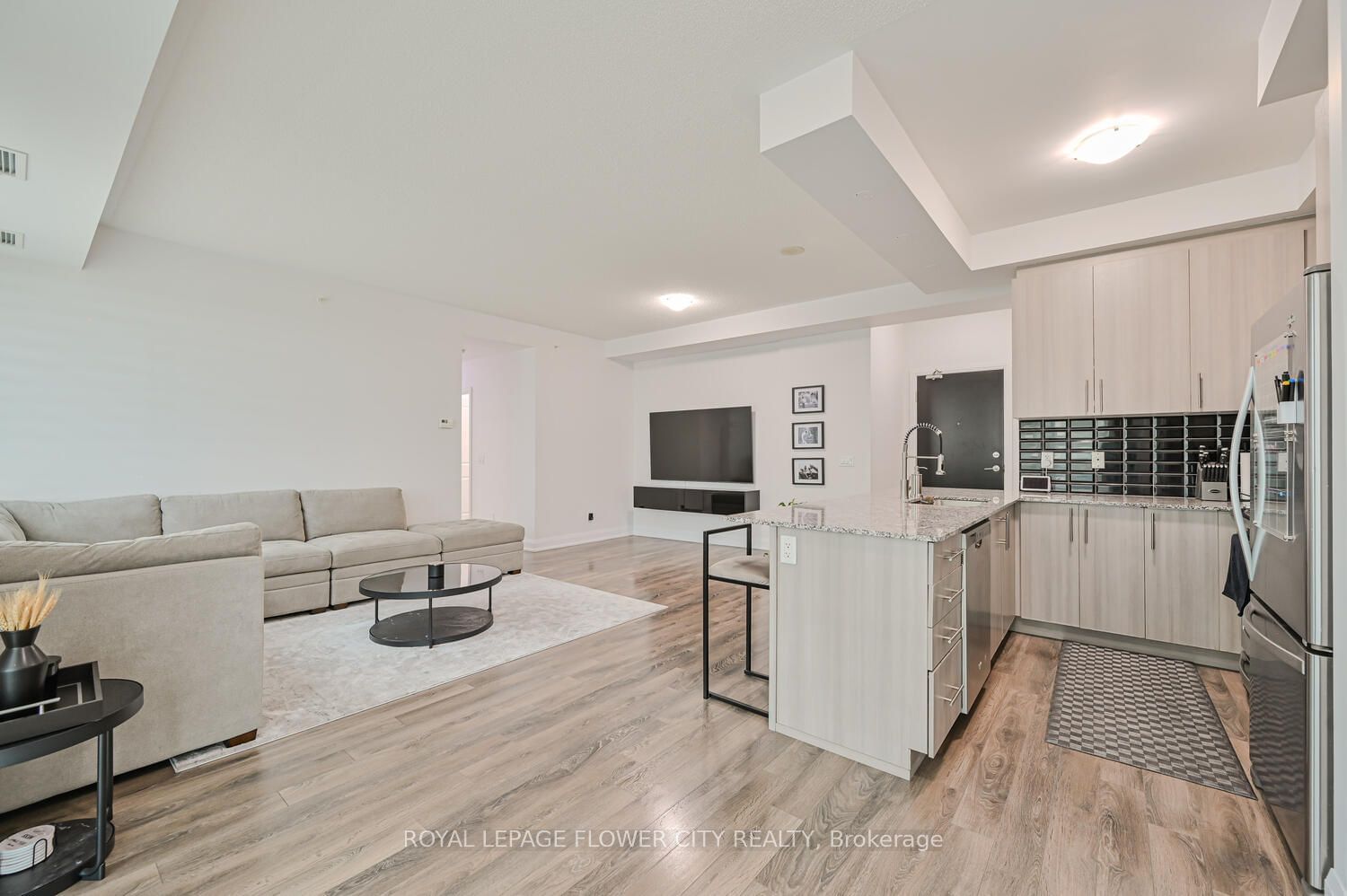 55 Yorkland Blvd, unit 803 for sale - image #8