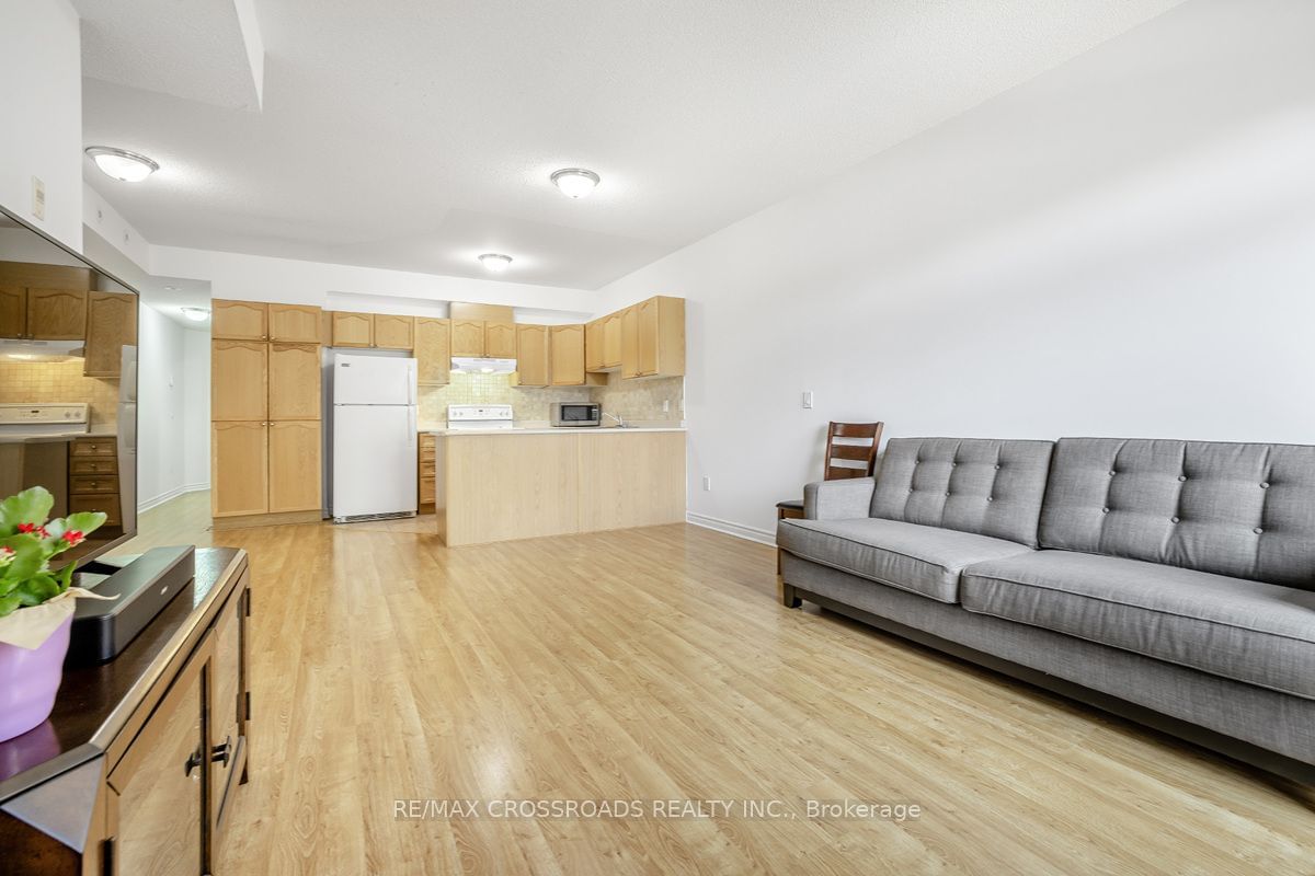 38 Gibson Ave, unit 19 for sale