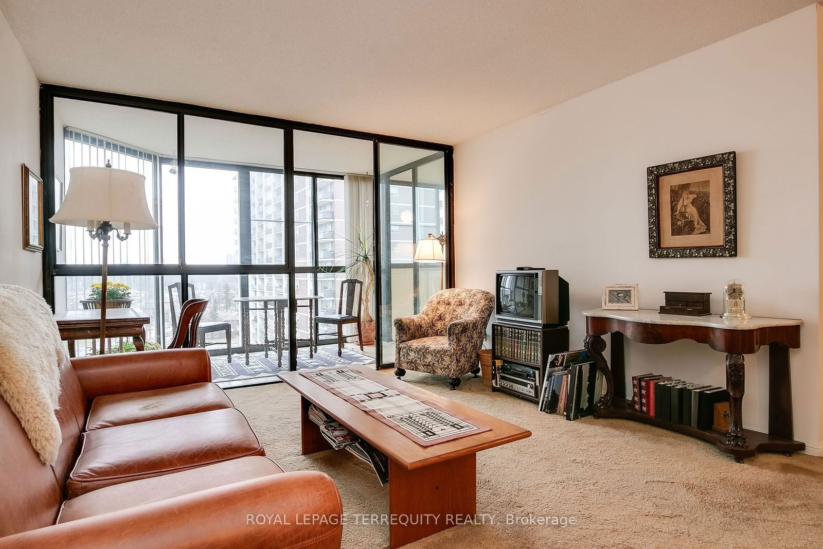 40 Richview Rd, unit 802 for sale - image #6