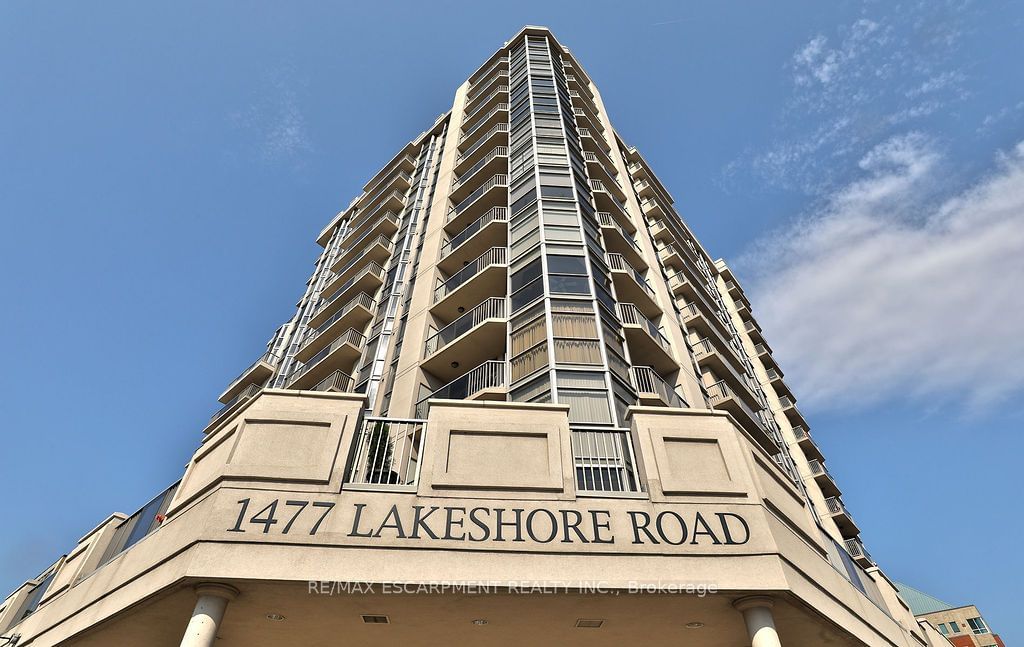 1477 Lakeshore Rd, unit 301 for sale - image #2