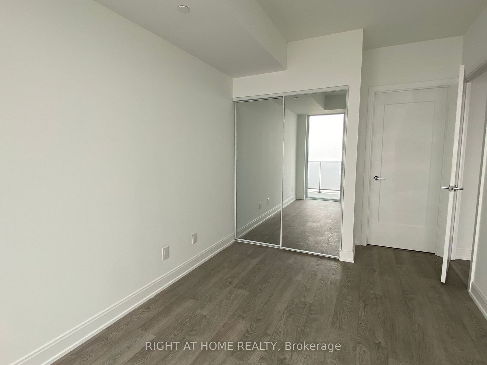 70 ANNIE CRAIG Dr, unit 1710 for rent - image #11