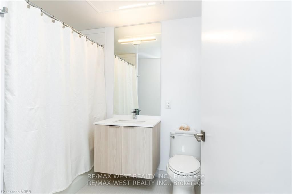 4208 Dundas St W, unit 315 for sale - image #12