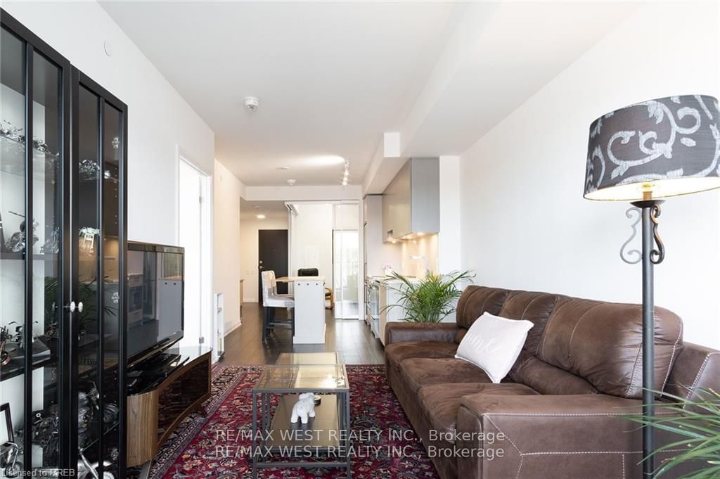 4208 Dundas St W, unit 315 for sale - image #7