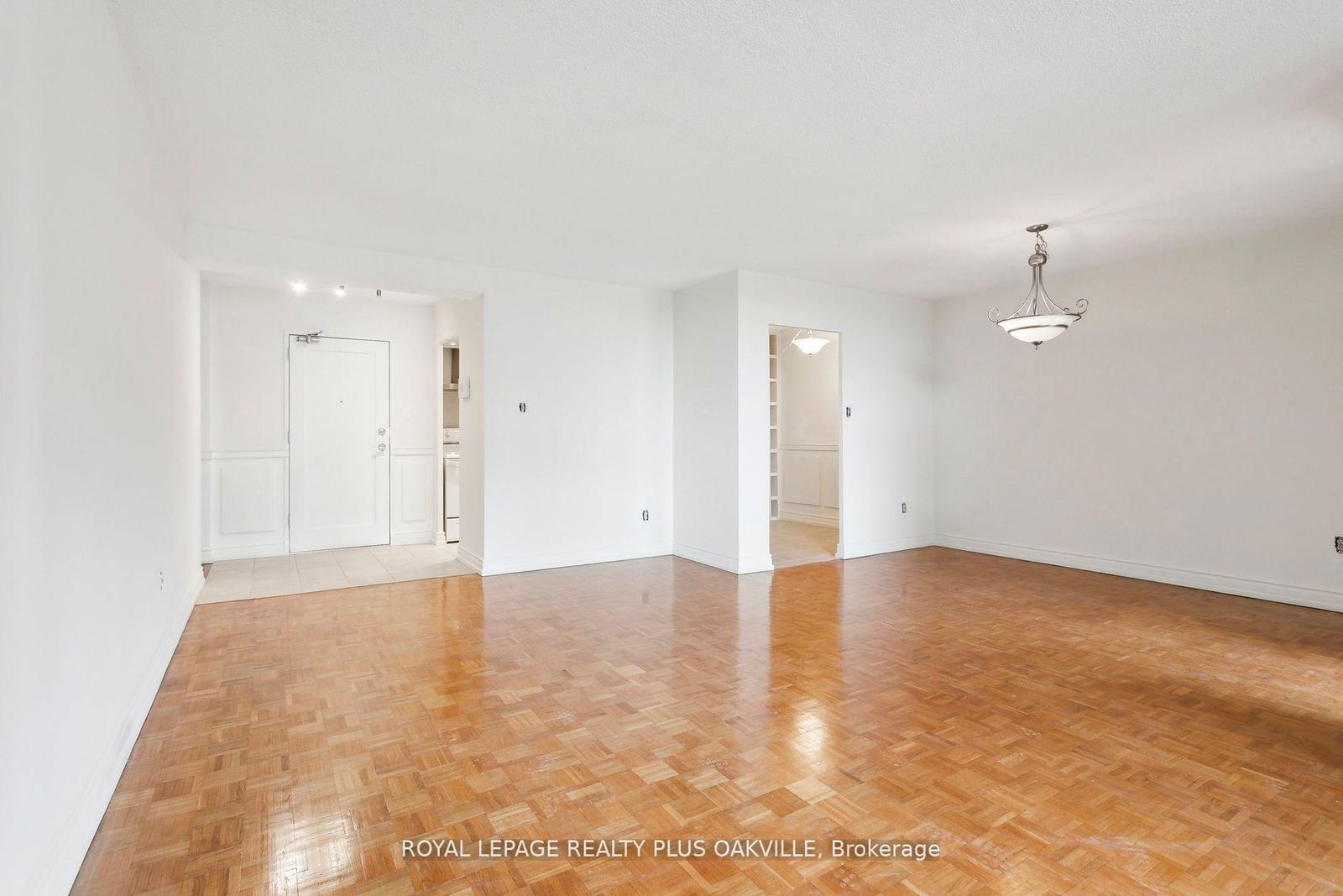 714 The West Mall W, unit 909 for sale - image #12