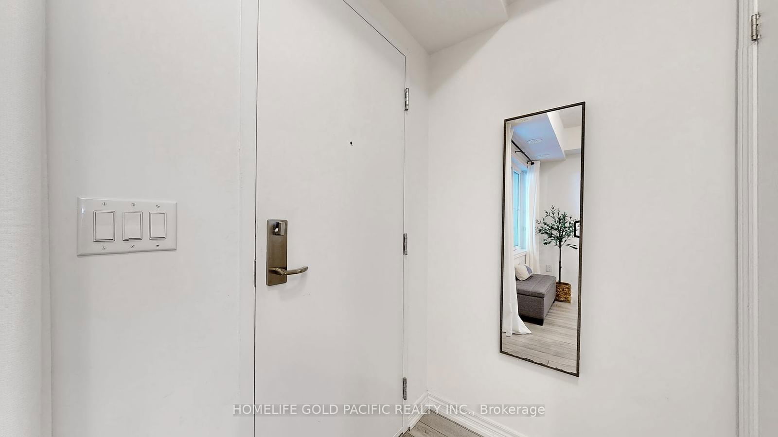 370 Hopewell Ave, unit 116 for sale - image #21