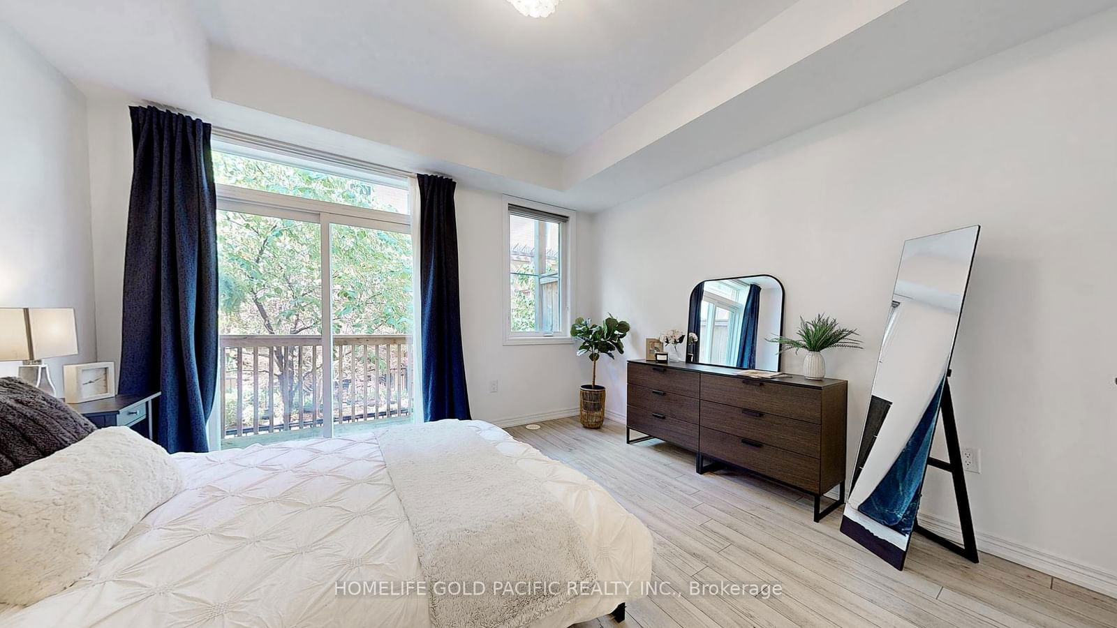 370 Hopewell Ave, unit 116 for sale - image #23