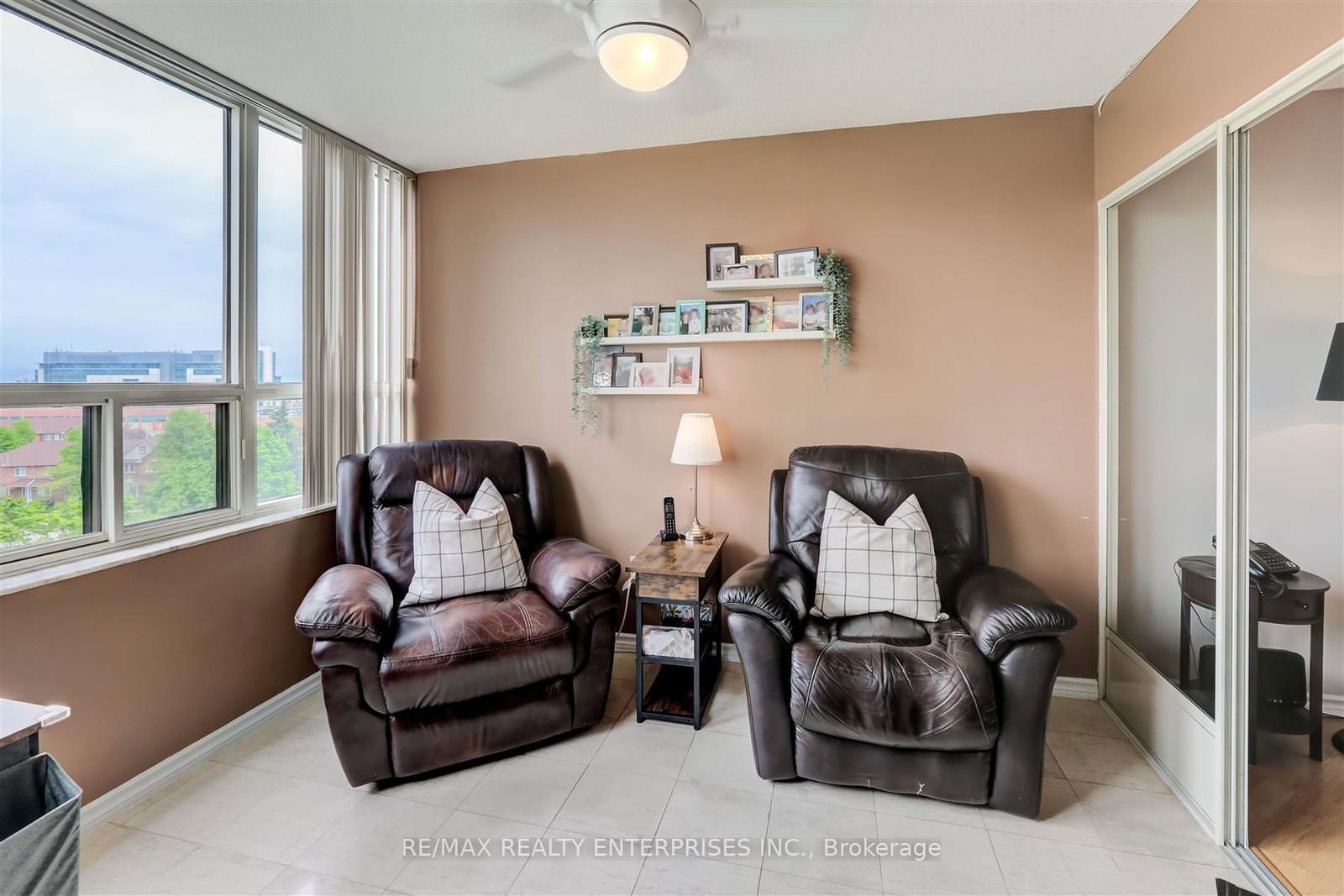 10 Malta Ave, unit 605 for sale - image #13