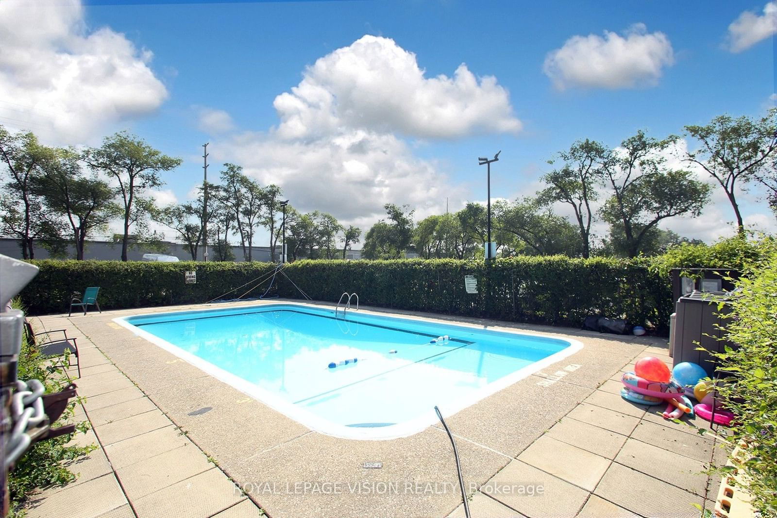 3065 Queen Frederica Dr, unit 202 for sale - image #36