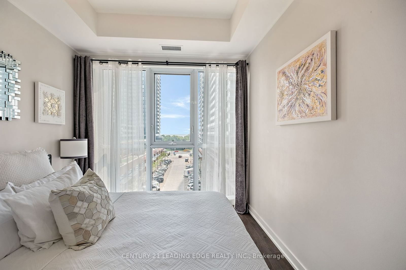 10 Park Lawn Rd, unit 601 for sale - image #17