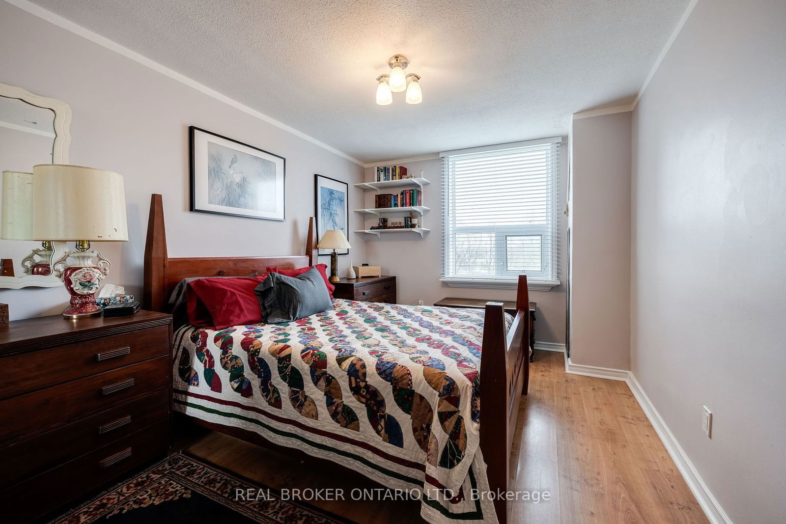 714 The West Mall, unit 412 for sale - image #16