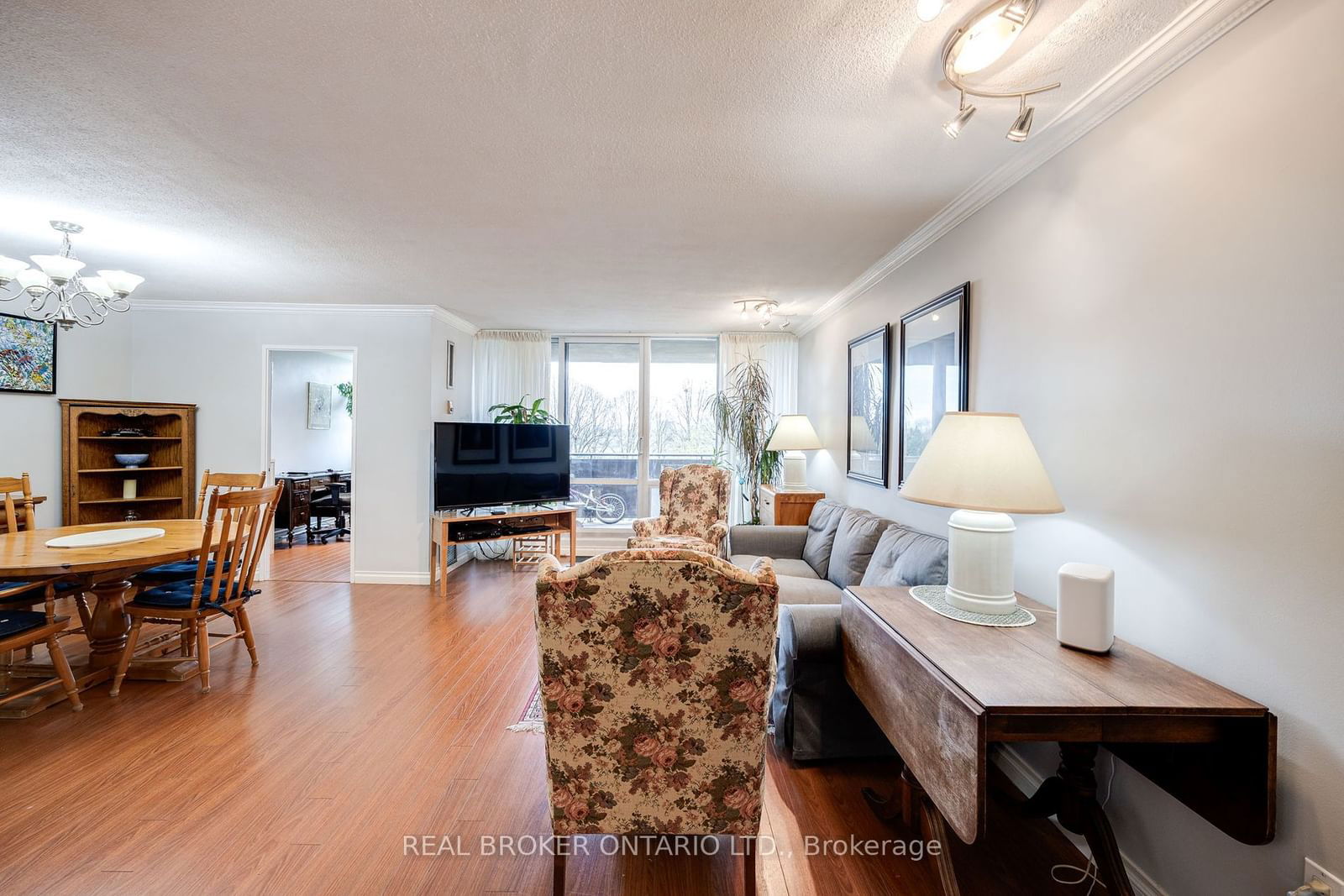 714 The West Mall, unit 412 for sale - image #6