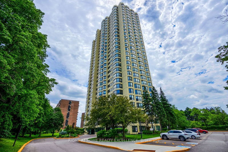 8 Lisa St, unit 1102 for sale - image #1