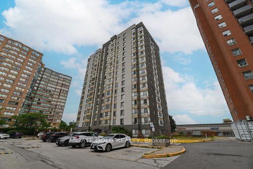 York Square, York Crosstown, Toronto